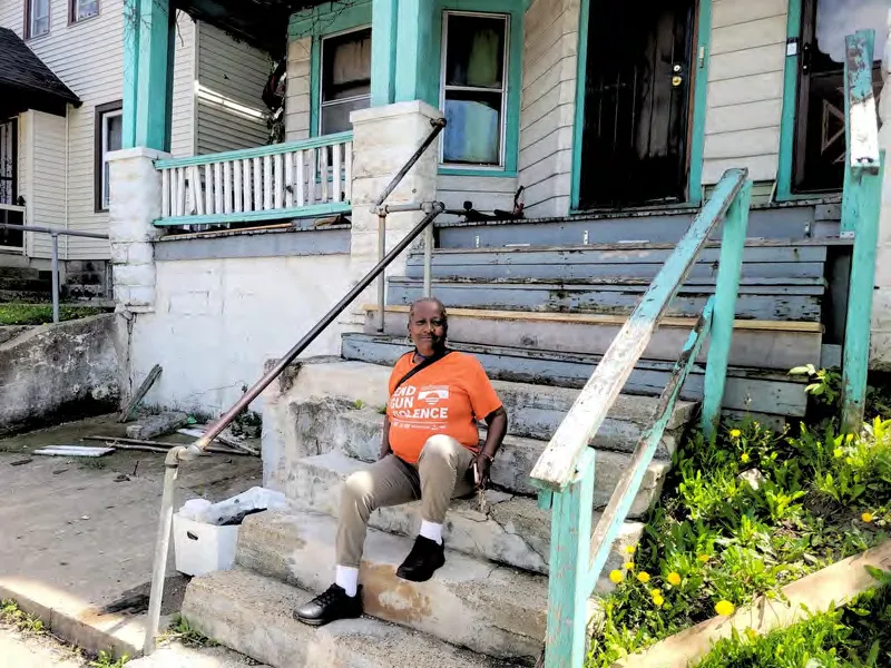 Neighborhoods &mdash; Misperception location reference